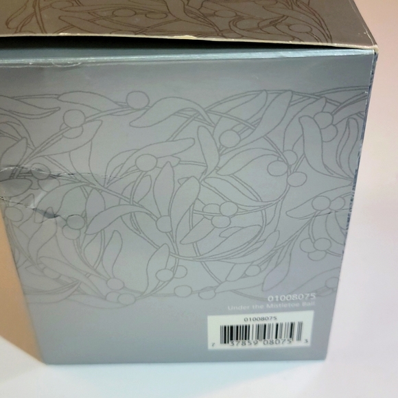 LLADRO VINTAGE "UNDER THE MISTLETOE BALL" - Picture 10 of 12